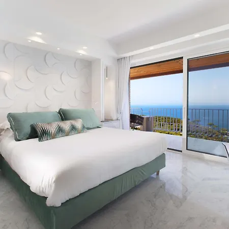 - Maria Vila Sorrento