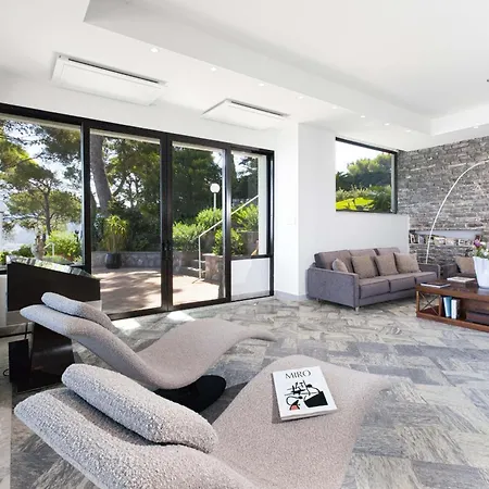- Maria Villa Sorrento